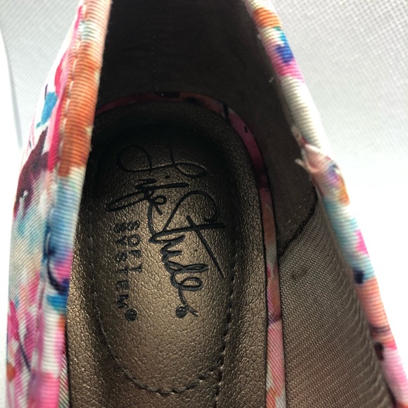 Lifestride Espradrilles—-super Compfy - Picture 2 of 5